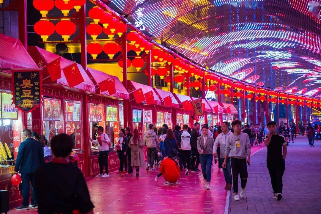 台湾大巴车祸_台湾大巴车_台湾旅游大巴司机