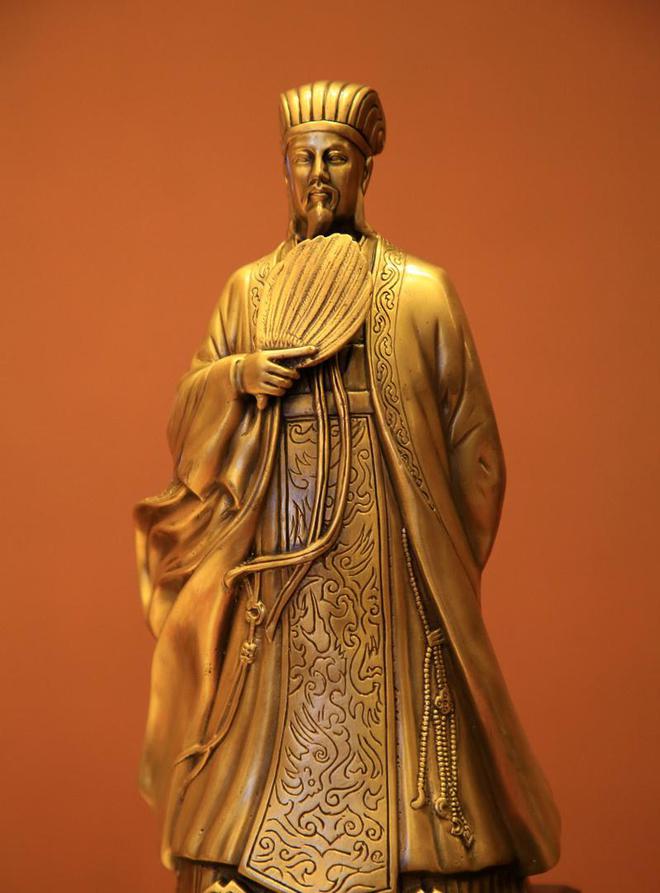 三国战记 诸葛亮怎么选_三国战记诸葛亮连招教程视频_诸葛选三国战记亮剑怎么玩