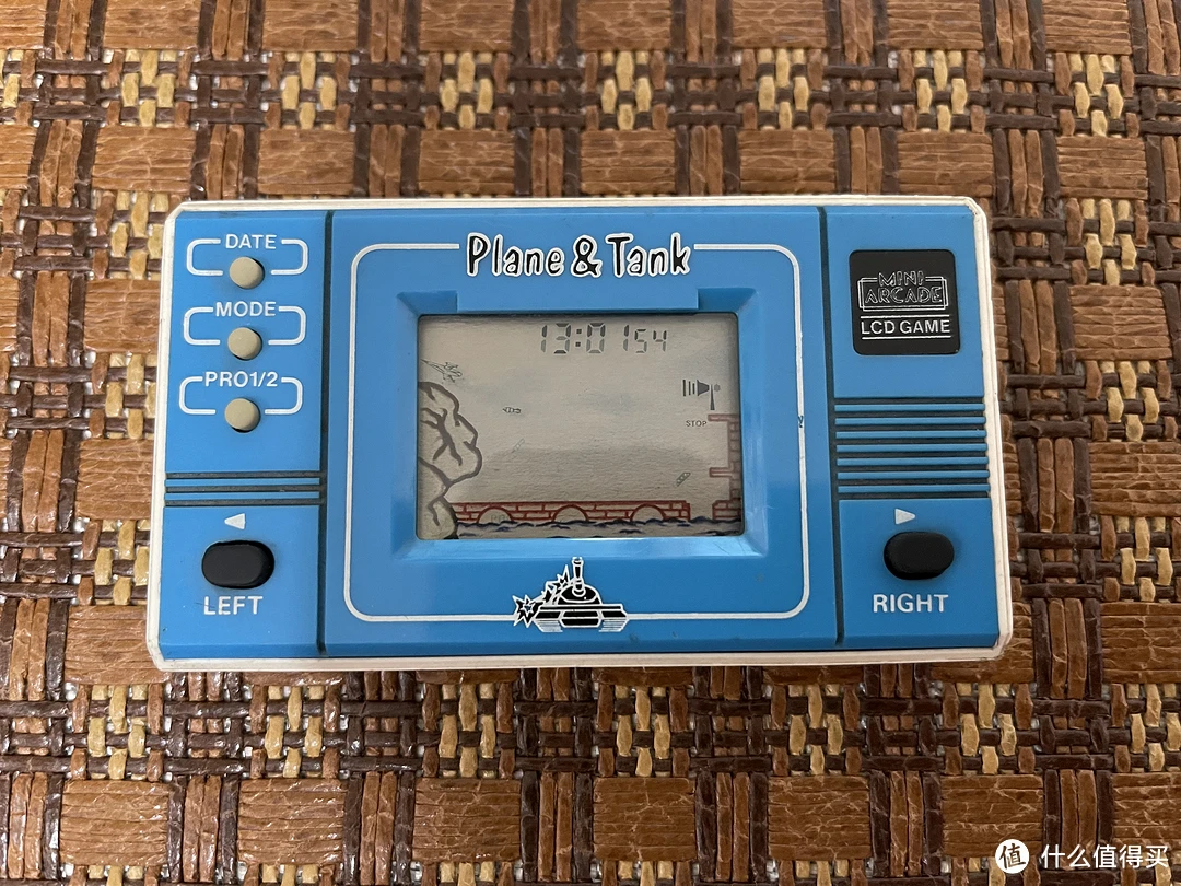 游戏厅里的游戏机照片_游戏厅照片机里有什么_游戏机相片