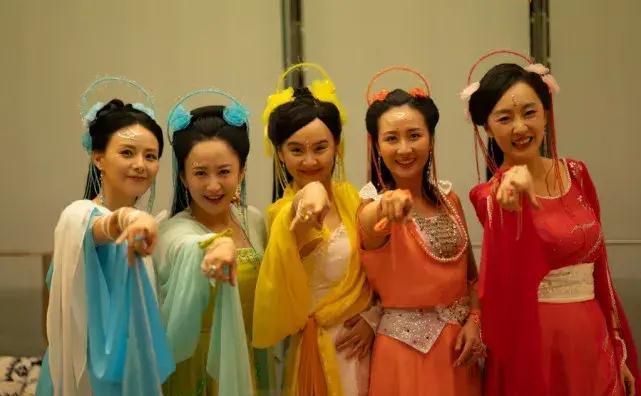 欢天喜地七仙女名字_欢天喜地七仙女仙女湖在哪_欢天喜地七仙女仙气