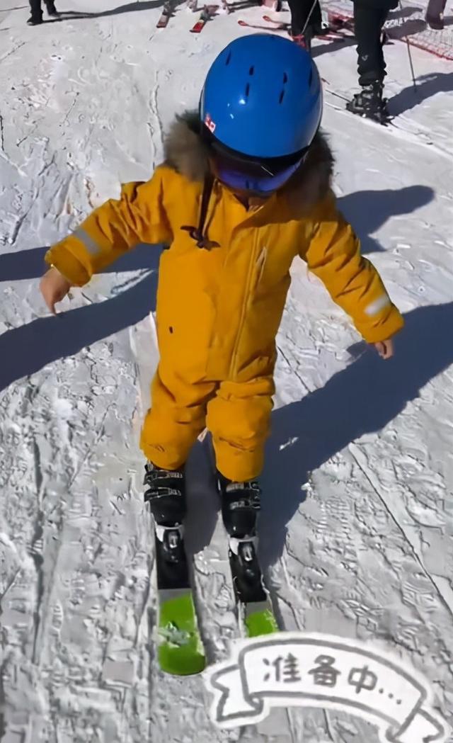 双板滑雪视频欣赏_whip滑雪板_滑雪板的视频