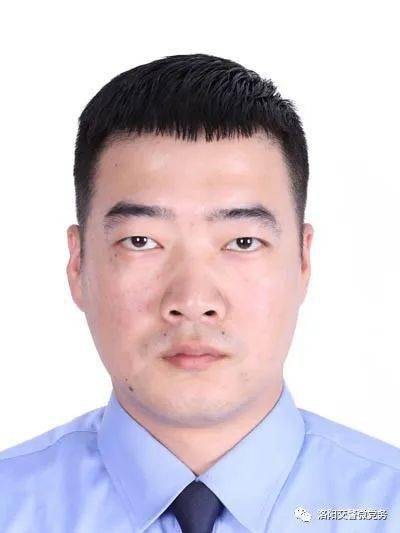 洛阳公安局特警支队_洛阳公安特警toupian_洛阳特警背的是什么