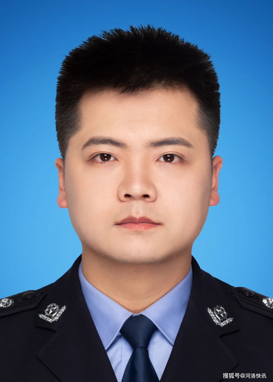 洛阳公安局特警支队_洛阳特警背的是什么_洛阳公安特警toupian